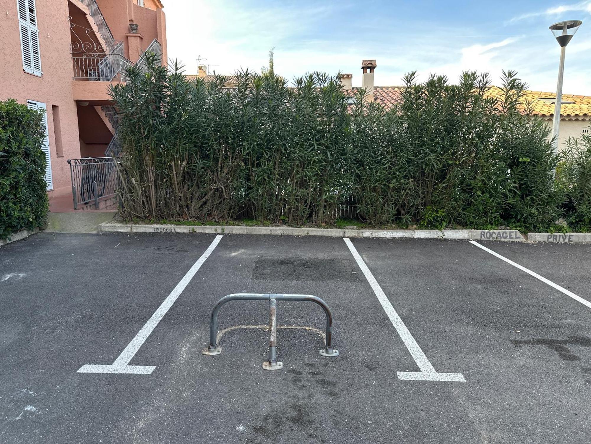 Superbe Emplacement , Terrasse Et Parking! Saint-Tropez Exterior foto